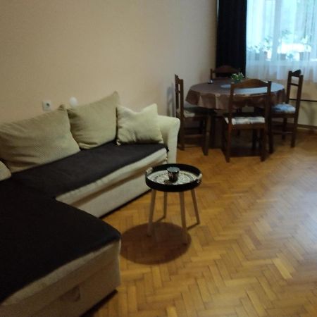 Appartamento Prekrasen Apartament V Burgas Esterno foto